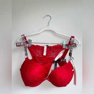 NWT Victoria Secret Set